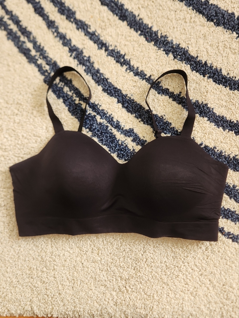 Truekind NWOT Suppprtive Comfort Wireless Bra Size XL